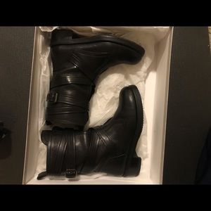 jimmy choo boots. Size 6